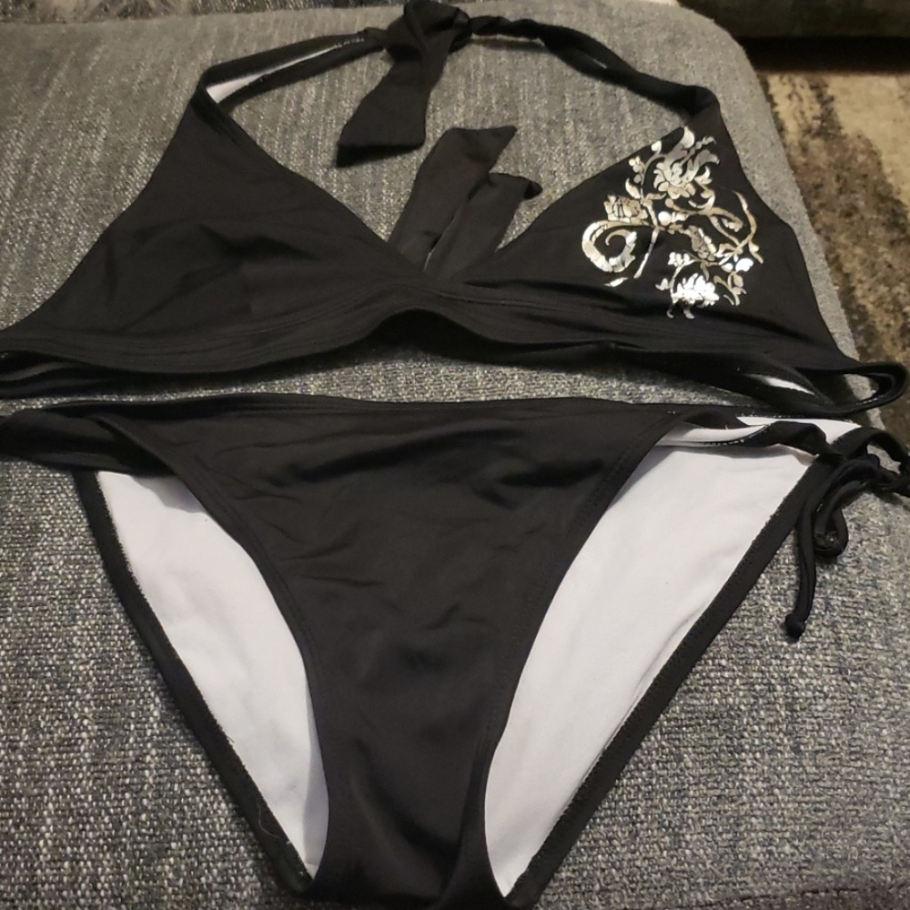 Black and silver flower detail Bikini